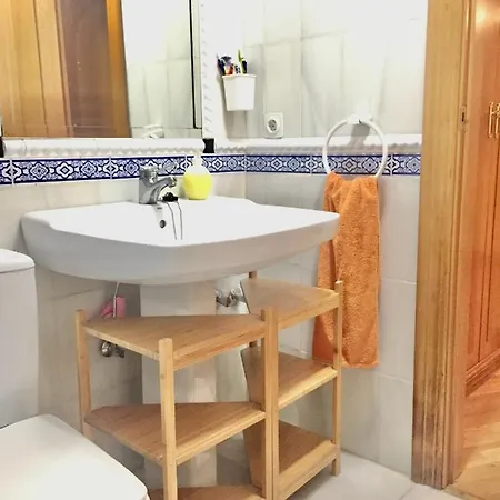 White Veleta Apartment