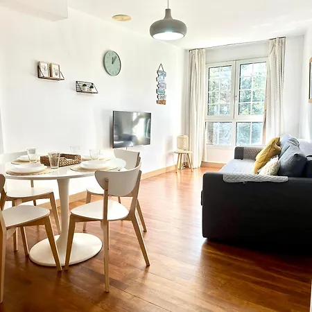 White Veleta Apartment